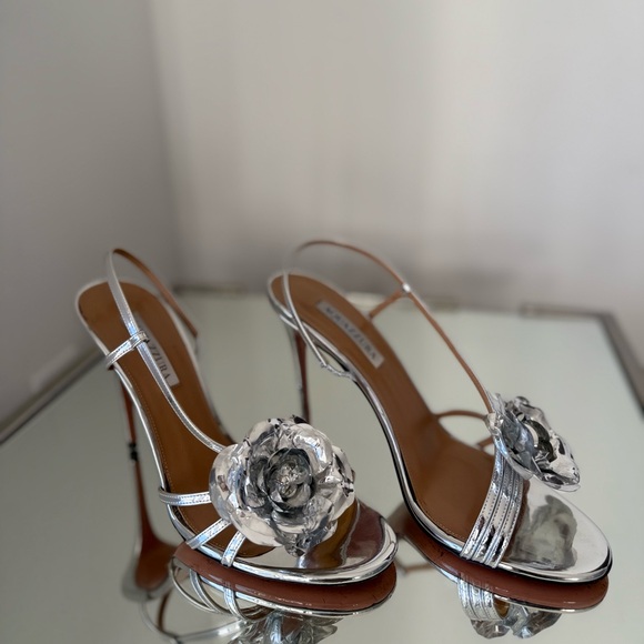 Like new AQUAZZURA Paris Rose 105 crystal-embellished metallic leather sandals - Picture 8 of 13